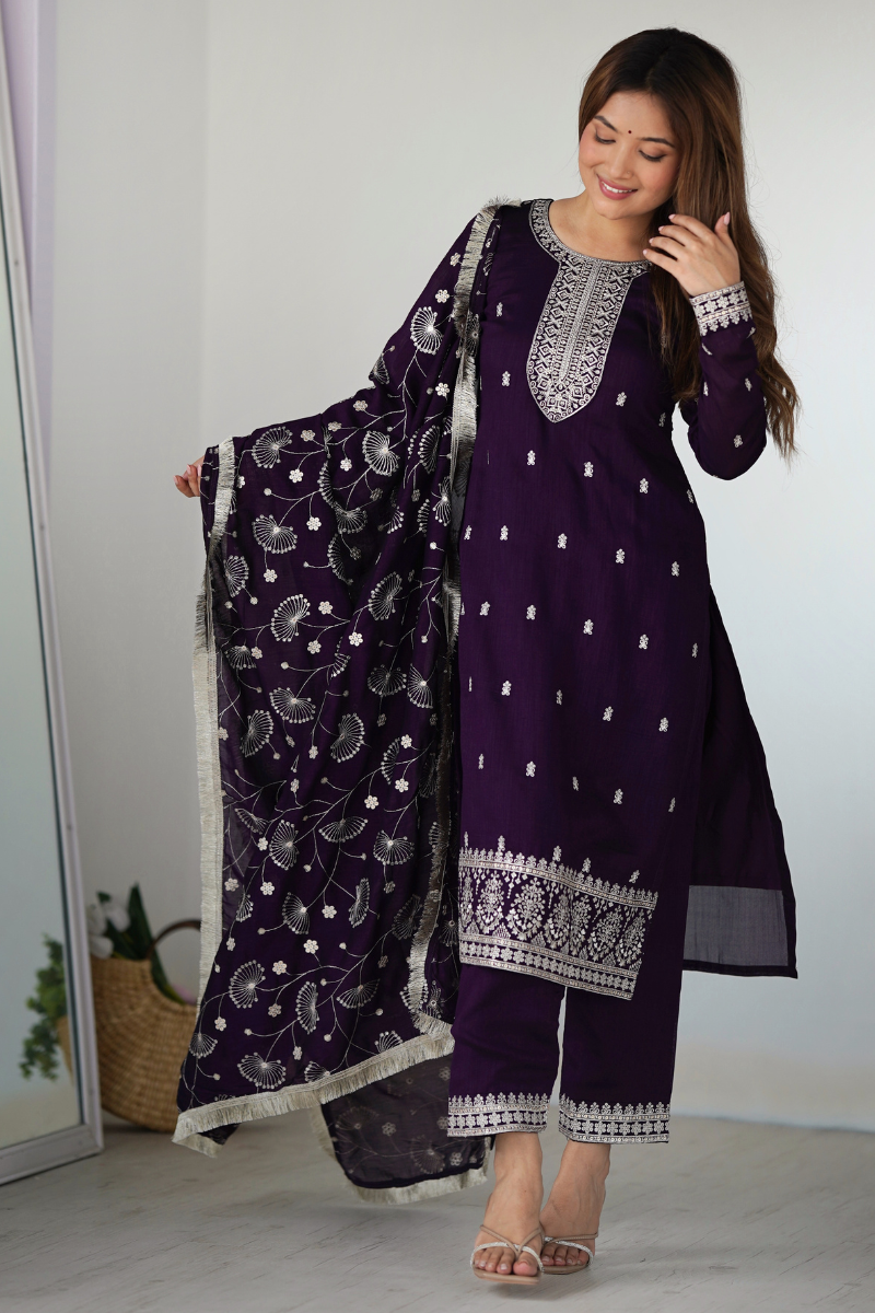 Heavy Black Pure Soft Fox Gown in Georgette with Dupatta
