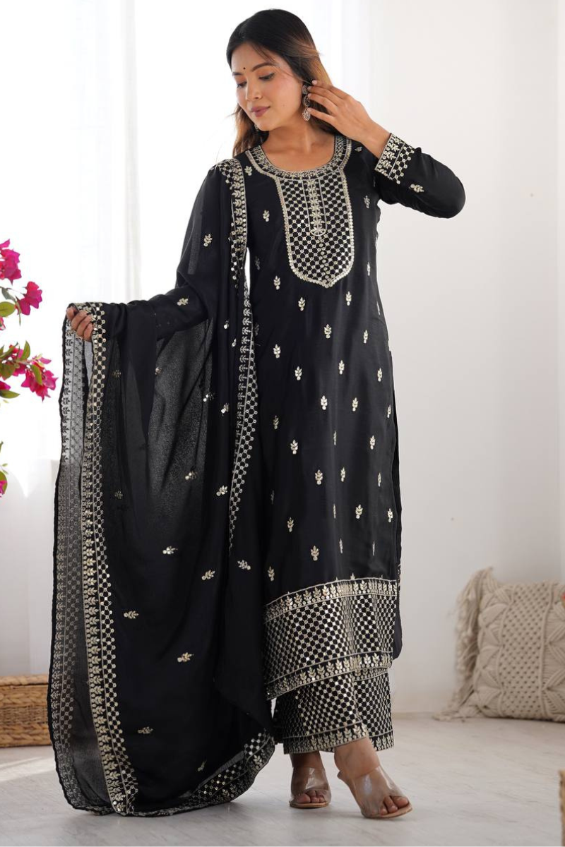 Kurta Pant Dupatta Set in Black, Heavy, Pure Soft Georgette.