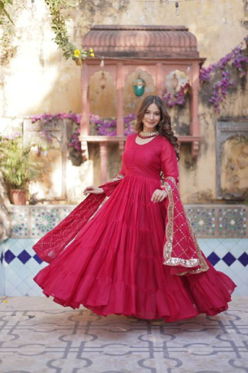 Red Star Georgette Dress with Embroidered Duaptta