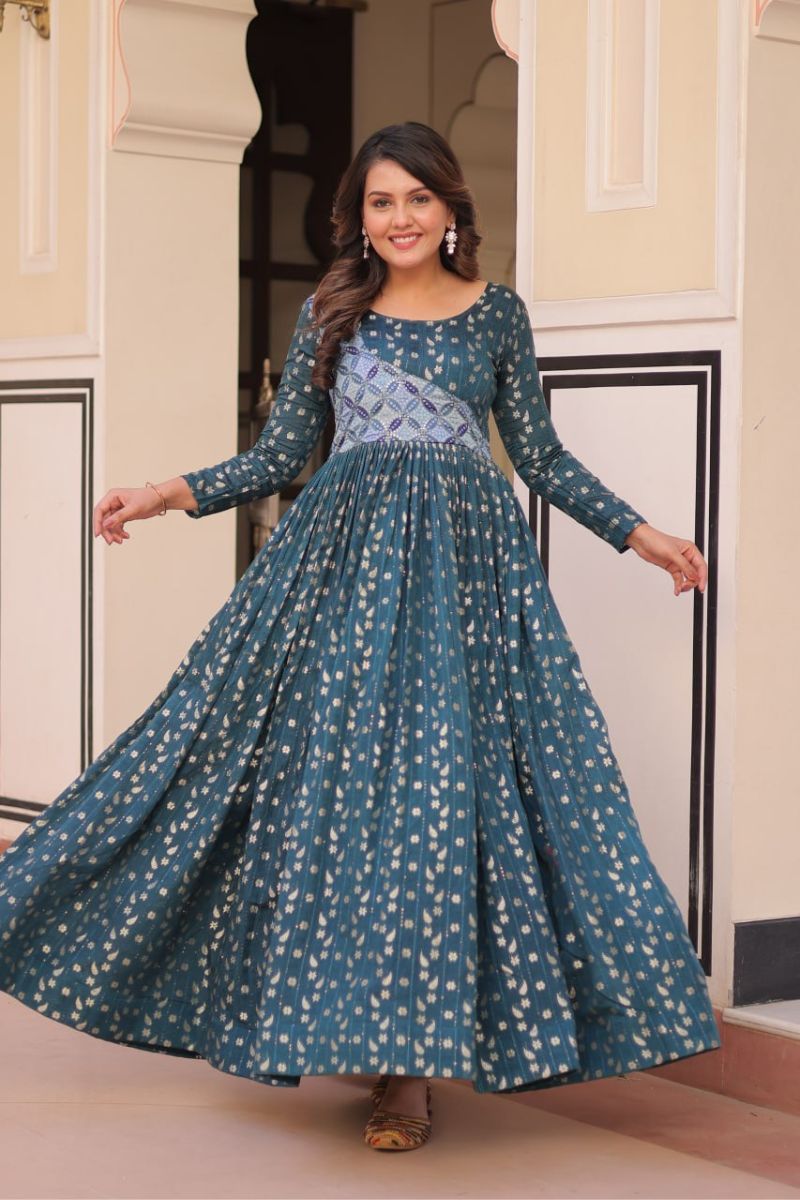 Work Gown with Print Choli Design in Turquoise Blue Print Jequard
