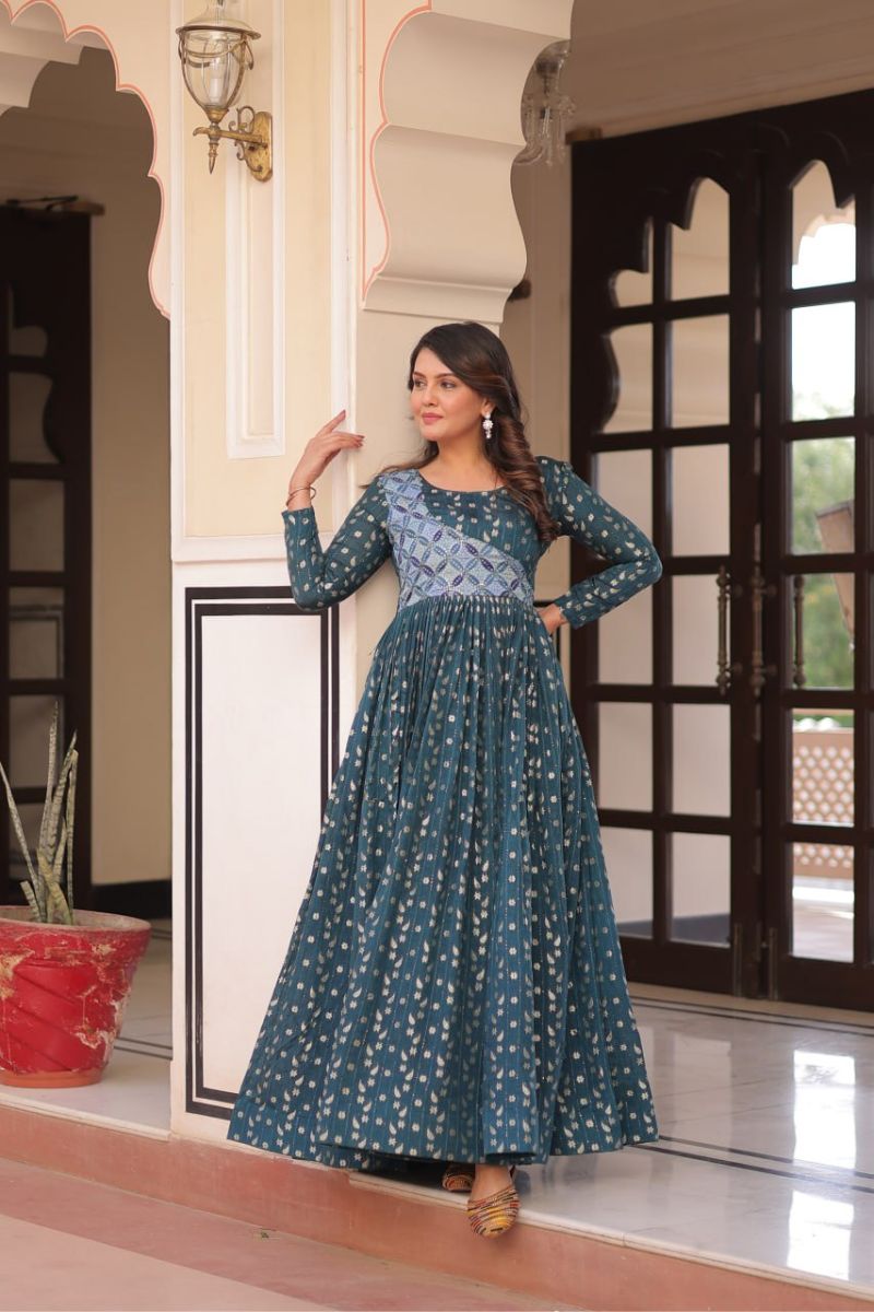 Work Gown with Print Choli Design in Turquoise Blue Print Jequard