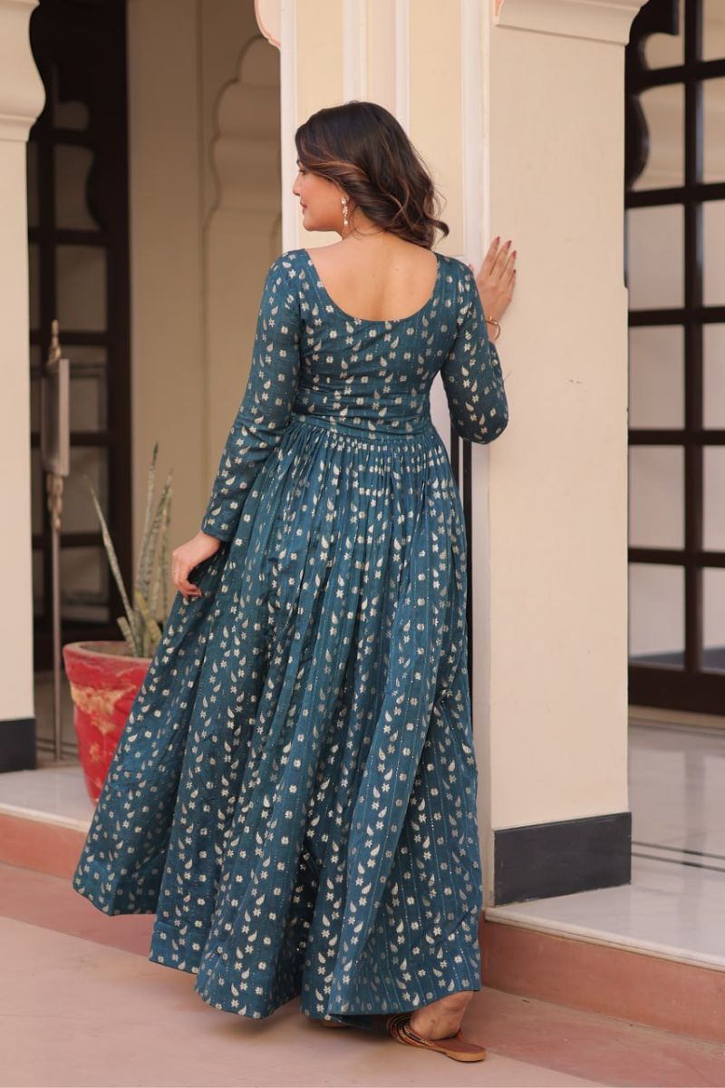 Work Gown with Print Choli Design in Turquoise Blue Print Jequard