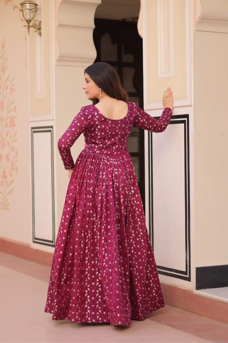 Work Gown with Print Choli Design and Wine Print Jequard